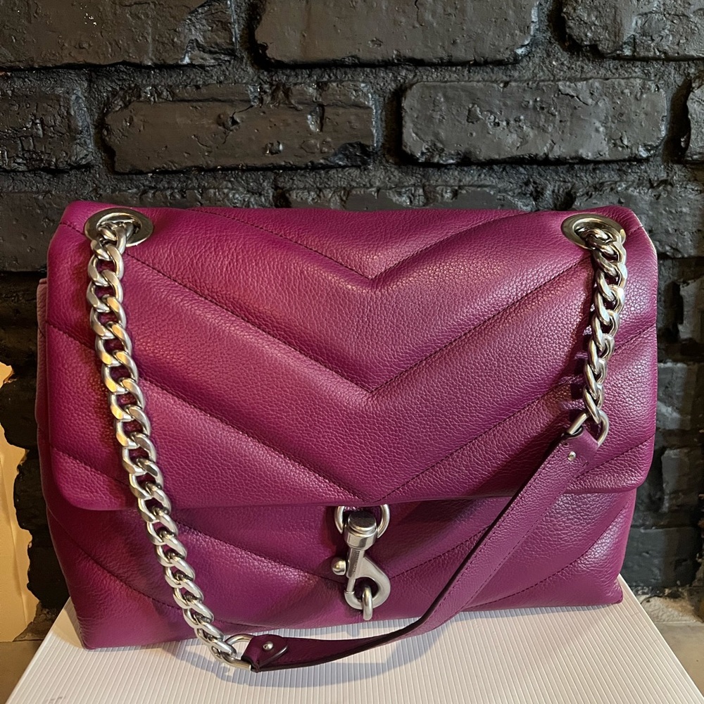 NWOT Edie Maxi Shoulder Bag
Rebecca Minkoff